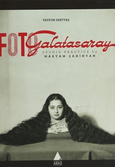 Foto Galatasaray - Studio Practice by Maryam Şahinyan Foto Galatasaray - Studio Practice by Maryam Şahinyan
