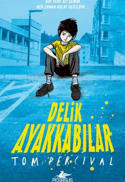 Delik Ayakkabılar Delik Ayakkabılar