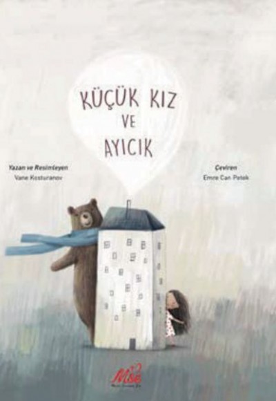 Küçük Kız Ve Ayıcık